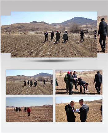 法官田间地头处理民间纠纷