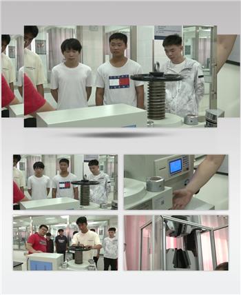 技校桥梁建筑专业老师授课