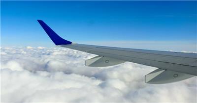 从飞机窗口看云景观