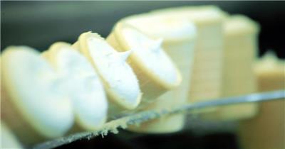 冰激凌生产线美食制作视频素材下载