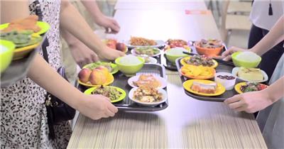 食堂吃饭视频实拍