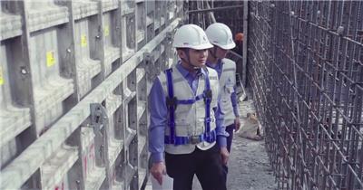 实拍工程施工团队建造视频素材