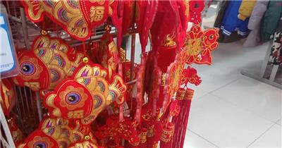 春节春联灯笼过年超市实拍视频素材