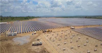 多镜头大气太阳能光伏发电新能源视频素材