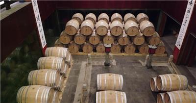 酒厂 酒桶 酒窖 酒窖池 酒文化 航拍 工艺 实拍视频素材 酒作坊 葡萄酒