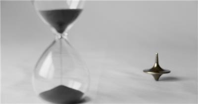 沙漏脱落光阴似箭实拍
