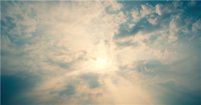 丁达尔耶稣光圣光普照天空云朵