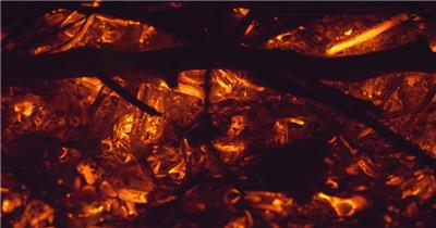 柴火堆木炭篝火灰烬燃烧火焰