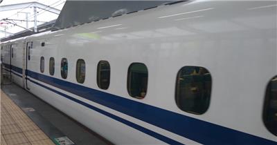 4K高铁驶离站台实拍