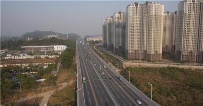 航拍高速公路城市交通车流视频素材