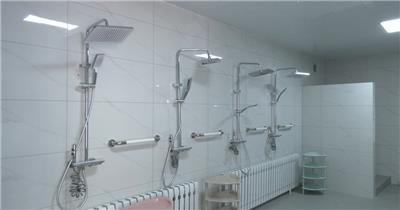 农村暖心浴室设施齐全